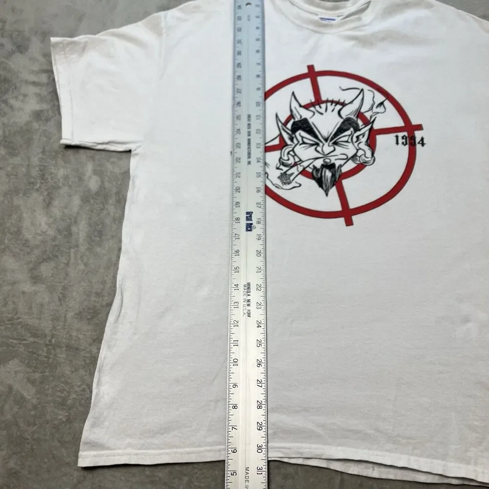 Gildan Graphic T Shirt Mens XL White God Guns Guts Biker Tattoo America Tee‎
